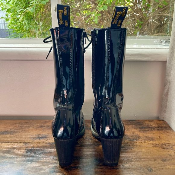 VTG Dr Marten "Dee" Patent Leather Heeled Mid Calf Boots US size 8 (EU39/UK6) - Picture 5 of 14